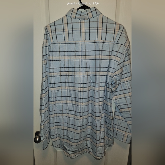 Tommy Hilfiger Shirt - Picture 2 of 3